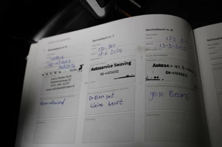 Volvo V40 Volvo V40 2.0 D3 Business Sport PANO| R DESIGN - afbeelding nr 44