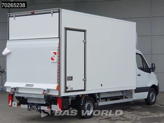 Mercedes-Benz Sprinter Mercedes Sprinter 317 CDI Automaat Laadklep Zijdeur Bakwagen Navi Airco Cruise MBUX Euro6 Meubelbak Koffer 21m3 Airco Cruise control - afbeelding nr 6