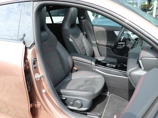 Mercedes-Benz CLA Mercedes-Benz CLA Shooting Brake 200 Business Solution AMG I Panoramdak I Trekhaak I Leder - afbeelding nr 5