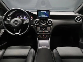 Mercedes-Benz A-Klasse [NAVIGATIE, CRUISE, AIRCO, SPORTSTOELEN, PDC V+A, BLUETOOTH, NIEUWSTAAT] - afbeelding nr 2