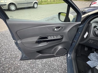 Renault Captur Renault Captur 0.9 TCe Dynamique 99,337 km lm velg cruise navi - afbeelding nr 16