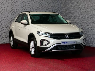 Volkswagen T-Roc Volkswagen T-Roc 1.5 TSI 150PK CARPLAY NAVI STOEL VERW. LED VIR.COCKPIT 03/2024 
