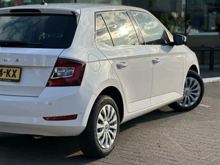 Škoda Fabia Skoda Fabia 1.0 TSI Online Edition 5 deurs Clima Navi NAP - afbeelding nr 6