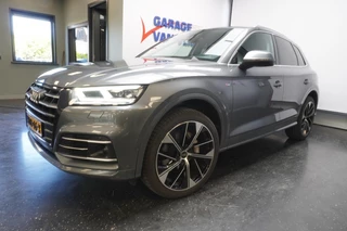 Audi Q5 55 TFSI e 367PK quattro S-Line SOH 90% 21''Velgen Matrix Camera