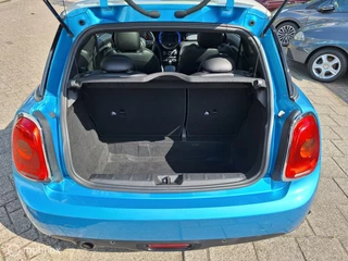 MINI Cooper MINI COOPER 1.5 COOPER CHILI SERIOUS BUSINESS / Panoramadak / Airco / - afbeelding nr 10