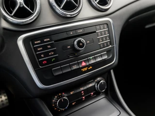 Mercedes-Benz CLA 157Pk Automaat (GROOT NAVI, LEDER/ALCANTARA, GETINT GLAS, SPORTSTOELEN, CRUISE, LED KOPLAMPEN, ELEK ACHTERKLEP, NIEUWE APK, NIEUWSTAAT) - afbeelding nr 9