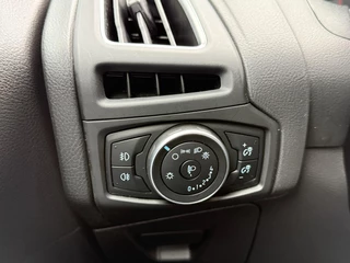 Ford Focus Ford Focus Wagon 1.0 ST-Line Navi,Clima,Camera,Cruise,PDC V+A,N.A.P,6-Bak,125pk,Nieuwe APK bij Aflevering - afbeelding nr 27