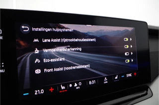 Škoda Octavia ŠKODA Octavia Combi 1.0 e-TSI Ambition > Trekhaak/Camera/Sfeerverlichting/Stoelverwarming... - afbeelding nr 18