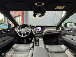 Volvo XC60 Volvo XC60 2.0 B4 R-design 190PK Pano.dak/H&K/Trekhaak/LED/ACC/Lane - afbeelding nr 10