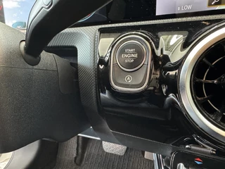 Mercedes-Benz A-Klasse Mercedes-Benz A-Klasse 180 | AUTOMAAT | STOELVERW. | LED | - afbeelding nr 16