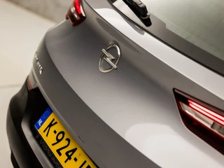 Opel Grandland X Opel Grandland X 1.2 Turbo Edition (APPLE CARPLAY, GROOT NAVI, LEDER, CRUISE, SPORTSTOELEN, PARKEERSENSOREN, LANE ASSIST, NIEUWE APK, NIEUWSTAAT) - afbeelding nr 32
