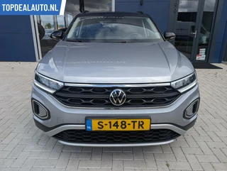 Volkswagen T-Roc Volkswagen T-Roc 1.5 TSI Life Automaat/Cruise/Camera - afbeelding nr 18