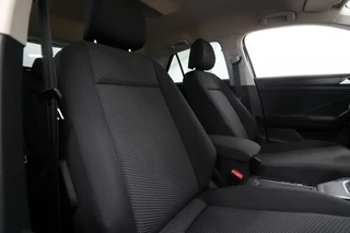 Volkswagen T-Roc Volkswagen T-Roc 1.5 TSI Style (+ Trekhaak) - afbeelding nr 25