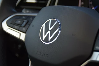 Volkswagen T-Roc Volkswagen T-Roc 1.5 TSI R-Line Edition Black Style panoramadak/trekhaak - afbeelding nr 93