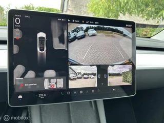 Tesla Model Y Tesla Model Y RWD / Trekhaak / 20