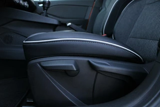 Renault Clio Renault Clio 1.0TCe 100PK Intens | Camera | Navi - afbeelding nr 32