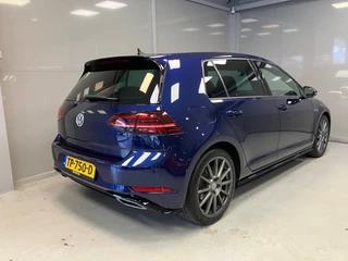 Volkswagen Golf Volkswagen Golf Highline Business R 1.0TSi | Navigatie |LED | 2x R-line | Camera | - afbeelding nr 3