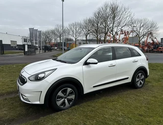 Kia Niro Kia Niro 1.6 GDi Hybrid DynamicLine - NAVI/CAM/CARPLAY/NAP - afbeelding nr 4