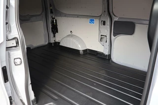 Ford Transit Custom Ford Transit Custom 320 2.0 TDCI L2H1 Limited AUTOMAAT BPM VRIJ 2X SCHUIFDEUREN TREKHAAK 170PK DIRECT LEVERBAAR - afbeelding nr 14