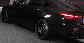 Mercedes-Benz C-Klasse Mercedes-Benz C-klasse 300 e 4MATIC AMG 63 Look / Acc / Memory / Burmester / Head Up / 360 Camera / Leder / Navi / Led / 20 Inch - afbeelding nr 49