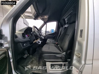 Mercedes-Benz Sprinter Mercedes Sprinter 214 CDI Automaat L2H2 MBUX Camera Airco Parkeersensoren 10m3 Airco - afbeelding nr 19