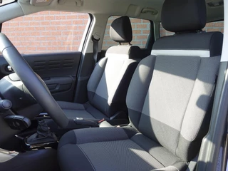 Citroën C3 Aircross Citroen C3 Aircross 1.2 PureTech 110pk You Navigatie | Apple Carplay/Android Auto | Climate Control | Cruise Control | Dab | Parkeer sensoren - afbeelding nr 32