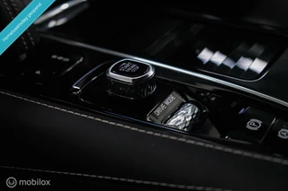 Volvo V60 Volvo V60 2.0 T8 Recharge AWD R-Design | NL auto | DAB+ | CarPlay | Adaptive | Blis | Rijklaar | - afbeelding nr 19