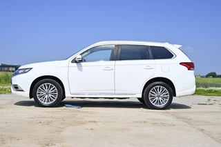 Mitsubishi Outlander Mitsubishi Outlander 2.4 PHEV Intense - afbeelding nr 7