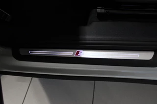 Audi Q3 Audi Q3 Sportback 35 TFSI 150PK S-TRONIC 7 S EDITION * NIEUWSTAAT * | S-LINE EXTERIEUR | S-LINE INTERIEUR | AUDI VIRTUAL COCKPIT | PANORAMISCH SCHUIF / KANTELDAK | NAVIGATIE | TWIN LEDEREN BEKLEDING ZWART MET ROTSGRIJS STIKSEL | VOORSTOELEN VERWARMBAAR | ACHTERUITRIJCAMERA | PARKEERSENSOREN VOOR / ACHTER | DODEHOEK DETECTIE |  ALARM SYSTEEM | FULL LED KOPLAMPEN INCLUSIEF LED ACHTERLICHTEN | ZWARTE HEMELBEKLEDING | AUDI SOUND SYSTEM | AMBIENTE VERLICHTING | 18