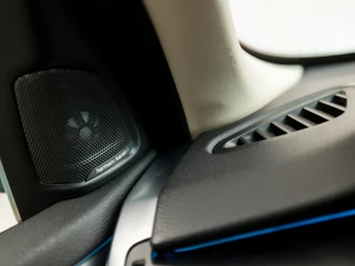 BMW X5 BMW X5 xDrive25d High Executive M Sport 232Pk Automaat (GROOT NAVI, M PAKKET, MEMORY SEATS, HEAD-UP DISPLAY, VIRTUAL COCKPIT, HARMAN/KARDON, SFEERVERLICHTING, STUUR/STOELVERWARMING, 360 CAMERA, GETINT GLAS, ADAPTIVE CRUISE, NIEUWST - afbeelding nr 26