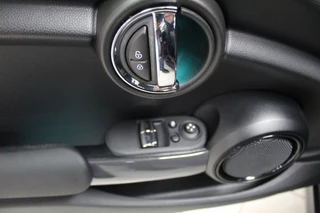 MINI Cooper MINI Cooper Mini 1.5 Pepper 136pk Climate control / cruise control / Navi - afbeelding nr 11