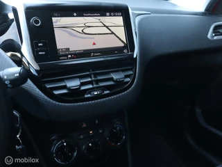 Peugeot 2008 Peugeot 2008 1.2 PT 110 PK Navigatie DonkerGlas DAB Parkeersensor - afbeelding nr 11