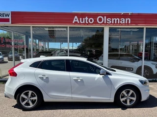 Volvo V40 Volvo V40 1.6 T3 R-Design, Navi, Clima, Cruise, Trekhaak - afbeelding nr 11