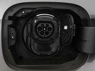 Mercedes-Benz A-Klasse Mercedes-Benz A-klasse 250 e AMG Line | Widescreen | Camera |  Sfeerverlichting | Stoelverwarming | Full-LED | Navigatie | DAB+ | Cruise control - afbeelding nr 22