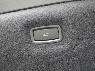 Porsche Taycan Porsche Taycan Performance 84 kWh ORIG. NL. NAP KM. | 360 CAMERA | MEMORY SEAT - afbeelding nr 13