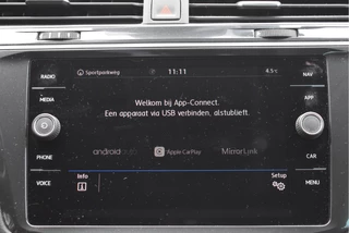 Volkswagen Tiguan | NL-Auto | Afn.trekhaak | Carplay | DAB | Adapt.Cruise Contr | LM-Velgen | NAP - afbeelding nr 18