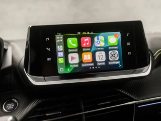 Peugeot 208 (VIRTUAL COCKPIT, APPLE CARPLAY, GROOT NAVI, ADAPTIVE CRUISE, 360 CAMERA, LEDER, SPORTSTOELEN, GETINT GLAS, LM VELGEN, LANE ASSIST, NIEUWSTAAT) - afbeelding nr 8