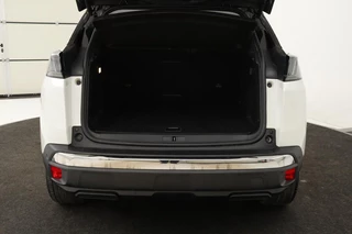 Peugeot 3008 Peugeot 3008 1.6 HYbrid 225 Allure | Stoelverwarming | Adaptive cruise | Camera | Carplay | Half leder | Navigatie | PDC | Sfeerverlichting | Full LED - afbeelding nr 17
