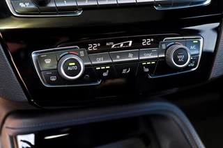 BMW X2 BMW X2 sDrive18i M-Sport M-Pakket /LED/PANODAK/KEYLESS/CAMERA/STOELVERW./TREKHAAK! - afbeelding nr 15