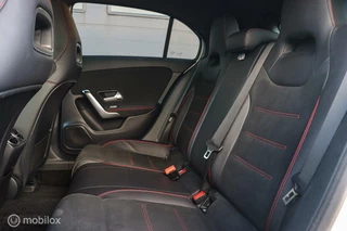 Mercedes-Benz A-Klasse Mercedes A-klasse 200 AMG | Aut | Camera | LED | Night pakket - afbeelding nr 7