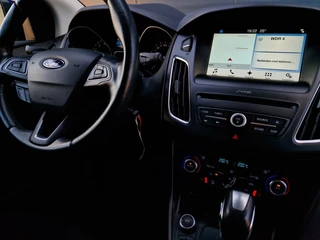 Ford Focus Ford Focus 1.5 Titanium STOELVERWARMING | NAVI | AUTOMAAT - afbeelding nr 5