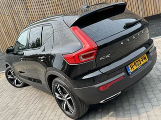 Volvo XC40 Volvo XC40 1.5 T5 Twin Engine R-Design Automaat | Achteruitrijcamera | LED verlichting | Trekhaak uitklapbaar | Stoelverwarming | Climate control | Cruise control adaptief | Dode hoek detectie | Getint glas | Parkeersensoren voor en achter - afbeelding nr 57