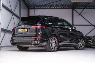 Porsche Cayenne Porsche Cayenne 3.0 E-Hybrid Platinum Edition | Dealer OH | Trekhaak | Stoelkoeling | 360 cam | Panoramadak | Adaptive | - afbeelding nr 3