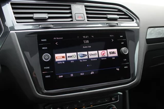 Volkswagen Tiguan Allspace Volkswagen Tiguan Allspace 1.5 TSI Highline Business R 7p. / Panoramadak / Camera / 20'' / Virtual Cockpit / DAB / Stoelverwarming / ACC / Spiegelpakket - afbeelding nr 15