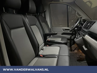 Volkswagen Crafter Volkswagen Crafter 2.0 TDI 141pk L3H2 L2H1 Euro6 Airco | 3000kg Trekhaak | Camera | Navigatie | Apple Carplay Android Auto, Cruisecontrol, Parkeersensoren, Dakdragers, Bijrijdersbank - afbeelding nr 10