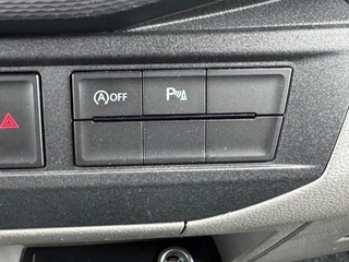 Volkswagen Transporter Volkswagen Transporter 2.0 TDI 150PK Automaat L1H1 T6.1 GB / Dealeronderhouden / Navi / Trekhaak / Airco - afbeelding nr 14