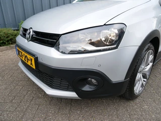 Volkswagen Polo Volkswagen Polo 1.2 TSI CROSS POLO **Clima//Lm ** - afbeelding nr 23
