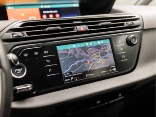 Citroën Grand C4 Spacetourer Citroën Grand C4 Spacetourer 1.2 PureTech Sport 7 Persoons (APPLE CARPLAY, GROOT NAVI, GETINT GLAS, SPORTSTOELEN, PARKEERSENSOREN, CRUISE, DAB+, NIEUWE APK, NIEUWSTAAT) - afbeelding nr 19