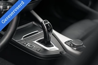 BMW 1 Serie BMW 1-serie M140i xDrive Harman Kardon Dak Leer - afbeelding nr 29