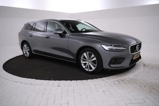 Volvo V60 Volvo V60 2.0 B3 Business Pro Airco, Cruise Control, Camera, PDC - afbeelding nr 2